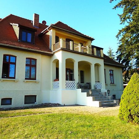 Ferienwohnung Villa Am Haussee Feldberger Seenlandschaft Dış mekan fotoğraf